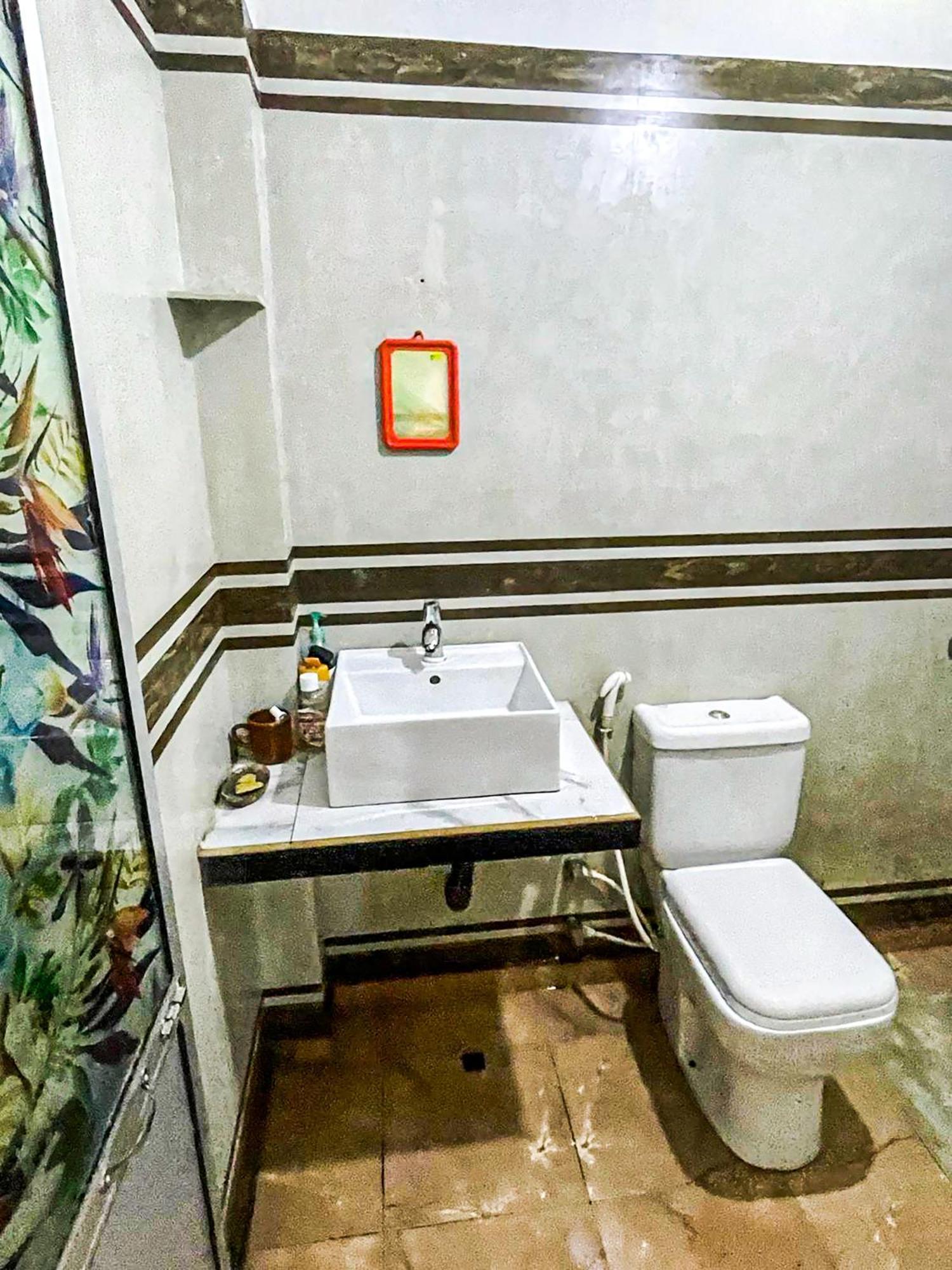 Gaia Ocean Surf Yoga Hostel Ahangama Ngoại thất bức ảnh